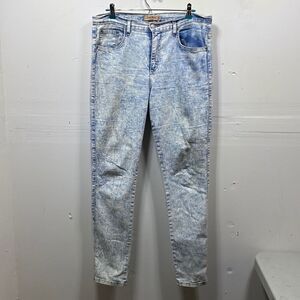 Judy Blue Acid Wash Skinny Jeans 1X